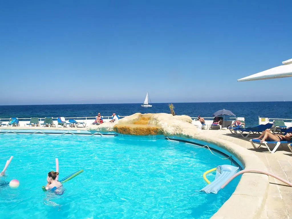 Apartment With Stunning Seaviews Sliema
