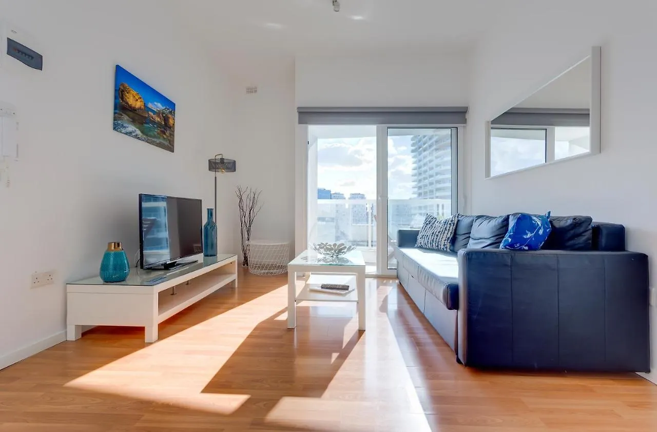 Apartment With Stunning Seaviews Sliema 0*,